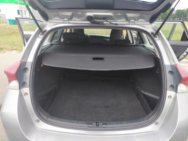 Toyota Auris II (E180) · Рестайлинг, 2016 г.