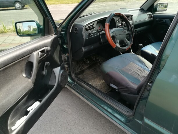 Volkswagen Golf III, 1999 г.