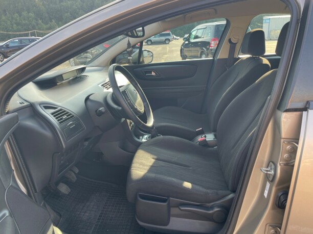 Citroen C4 I · Рестайлинг, 2010 г.