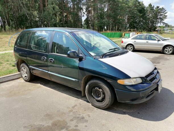 Dodge Caravan III, 7 мест, 1997 г.