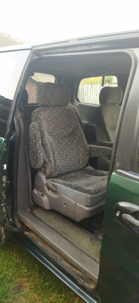 Kia Carnival I, 7 мест, 1999 г.
