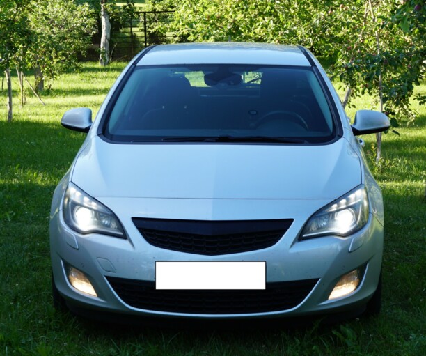 Opel Astra J, 2010 г.