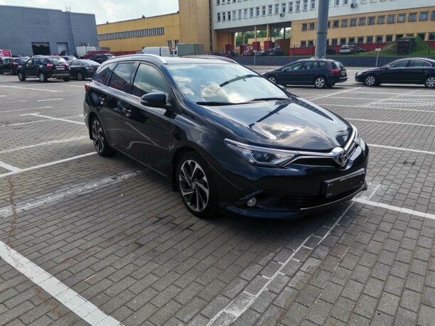 Toyota Auris II (E180) · Рестайлинг, 2016 г.