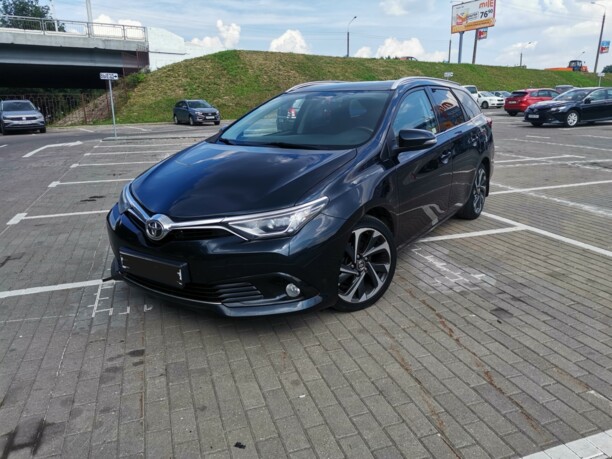 Toyota Auris II (E180) · Рестайлинг, 2016 г.