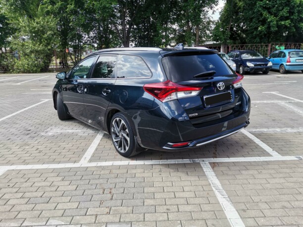 Toyota Auris II (E180) · Рестайлинг, 2016 г.