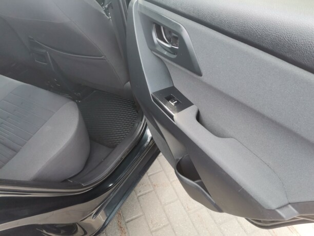 Toyota Auris II (E180) · Рестайлинг, 2016 г.