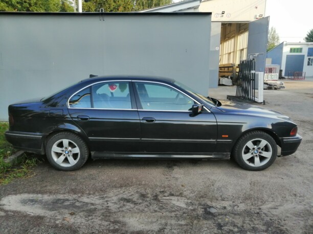 BMW 5 серия E39, 1998 г.