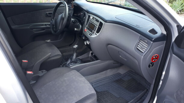 Kia Rio II, 2009 г.