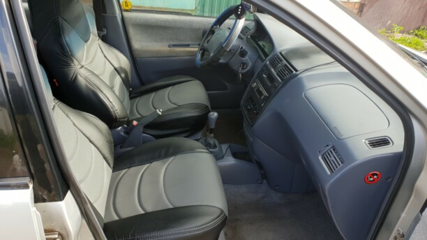 Toyota Picnic, 7 мест, 2000 г.