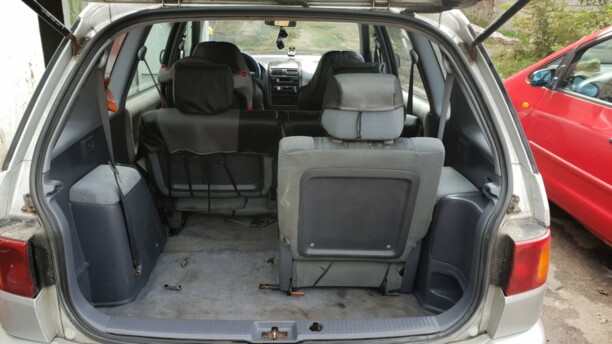 Toyota Picnic, 7 мест, 2000 г.