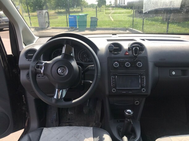 Volkswagen Caddy MAXI III · Рестайлинг, 2011 г.