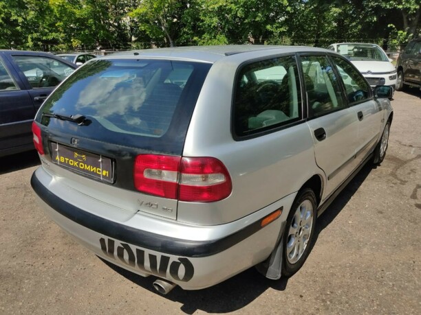 Volvo V40 I · Рестайлинг, 2000 г.