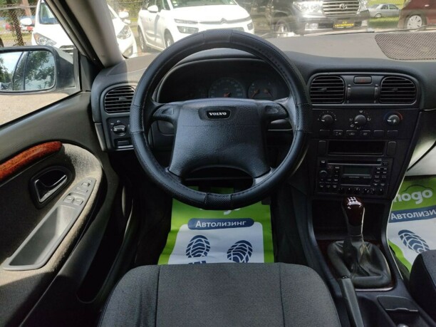 Volvo V40 I · Рестайлинг, 2000 г.