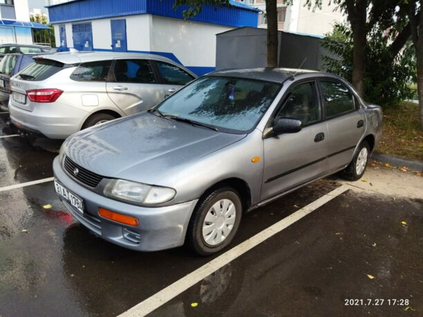 Mazda 323 BA, 1995 г.
