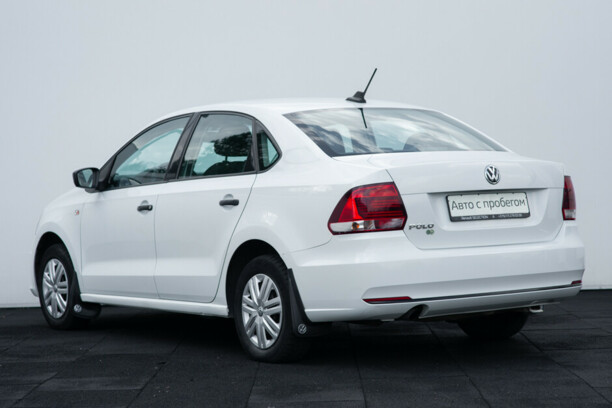 Volkswagen Polo Sedan I · Рестайлинг, 2017 г.