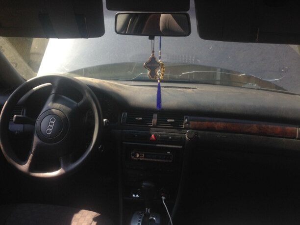 Audi A6 C5, 1998 г.