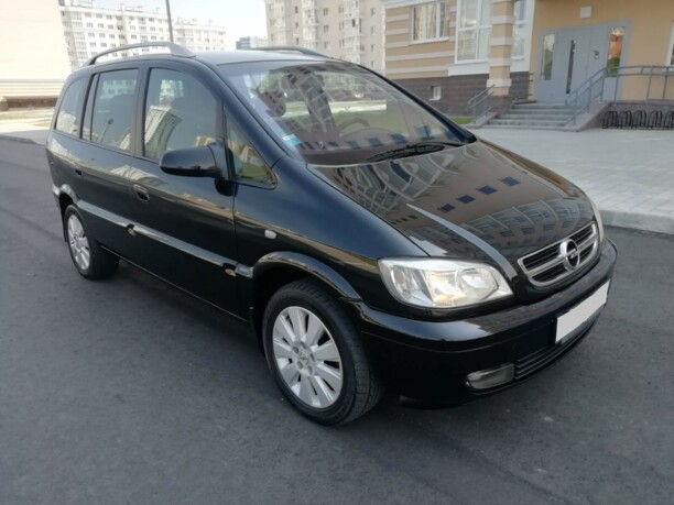 Opel Zafira A, 7 мест, 2002 г.
