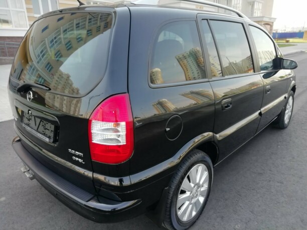 Opel Zafira A, 7 мест, 2002 г.