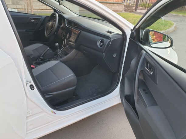 Toyota Auris II (E180) · Рестайлинг, 2016 г.