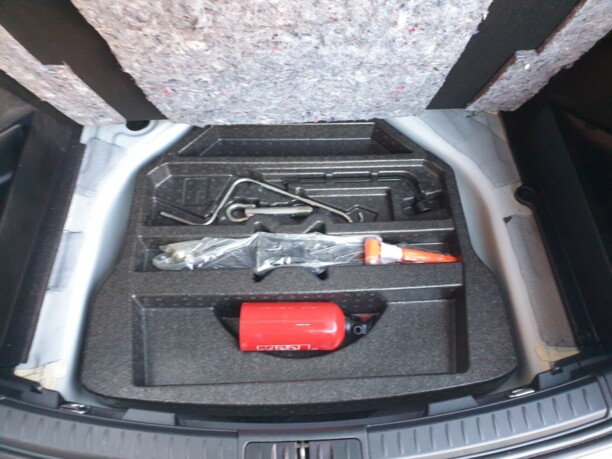 Toyota Auris II (E180) · Рестайлинг, 2016 г.