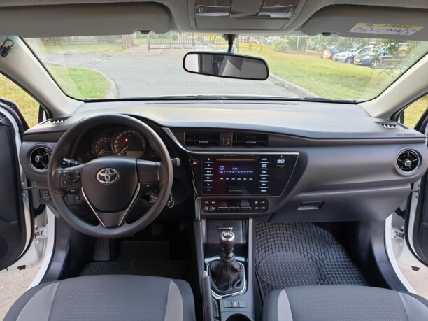 Toyota Auris II (E180) · Рестайлинг, 2016 г.
