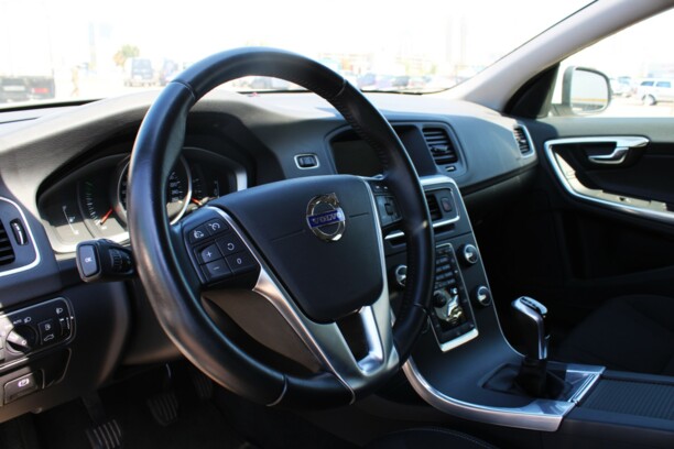 Volvo V60 I · Рестайлинг, 2016 г.