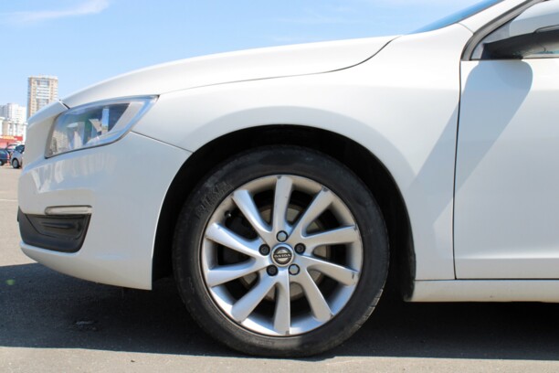 Volvo V60 I · Рестайлинг, 2016 г.