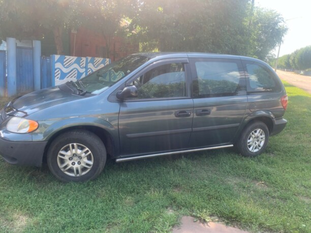Dodge Caravan IV, 7 мест, 2006 г.