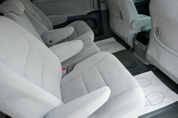 Toyota Sienna III (XL30), 7 мест, 2016 г.