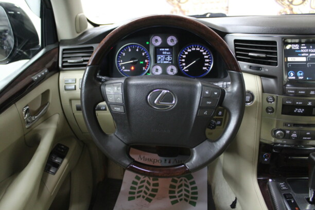 Lexus LX III, 2008 г.