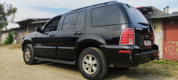 Mercury Mountaineer II, 7 мест, 2002 г.