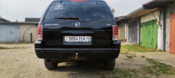 Mercury Mountaineer II, 7 мест, 2002 г.