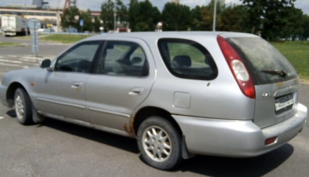 Kia Clarus I · Рестайлинг, 2000 г.