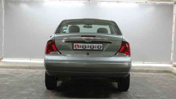 Ford Focus I · Рестайлинг, 2003 г.