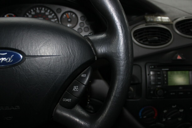 Ford Focus I · Рестайлинг, 2003 г.
