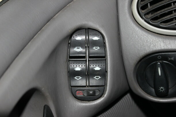 Ford Focus I · Рестайлинг, 2003 г.