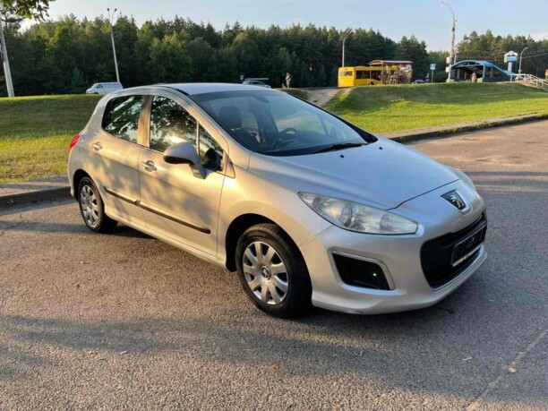 Peugeot 308 T7 · Рестайлинг, 2011 г.