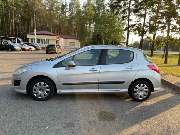 Peugeot 308 T7 · Рестайлинг, 2011 г.