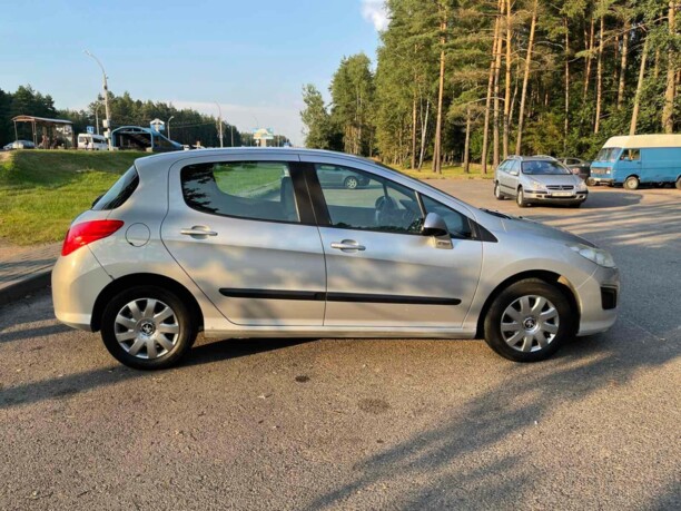 Peugeot 308 T7 · Рестайлинг, 2011 г.