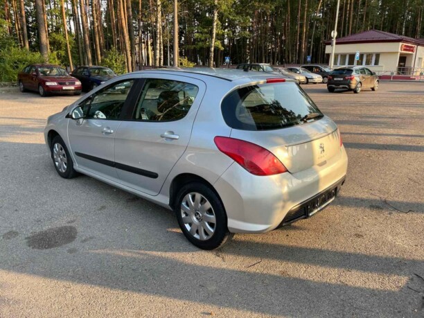 Peugeot 308 T7 · Рестайлинг, 2011 г.