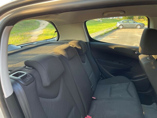 Peugeot 308 T7 · Рестайлинг, 2011 г.