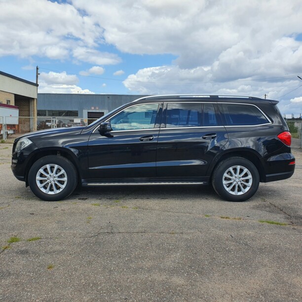 Mercedes-Benz GL-Класс X166, 7 мест, 2013 г.