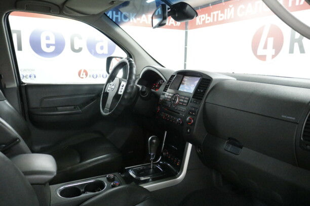 Nissan Pathfinder R51 · Рестайлинг, 7 мест, 2011 г.