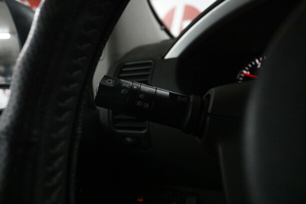 Nissan Pathfinder R51 · Рестайлинг, 7 мест, 2011 г.