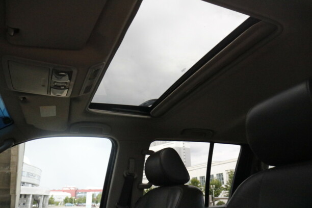Nissan Pathfinder R51 · Рестайлинг, 7 мест, 2011 г.