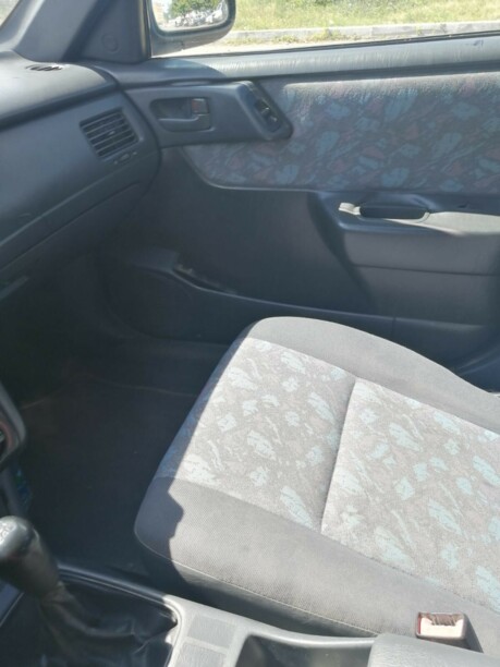 Toyota Carina E, 1997 г.