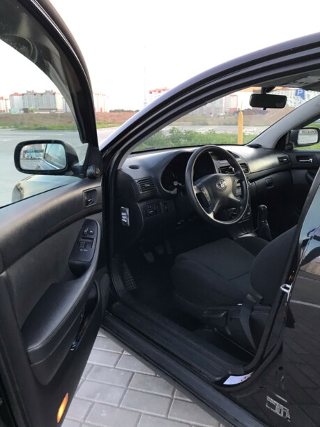 Toyota Avensis II (T250), 2004 г.