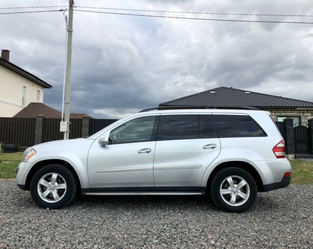 Mercedes-Benz GL-Класс X164 (Рестайлинг), 7 мест, 2009 г.