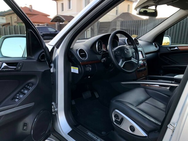 Mercedes-Benz GL-Класс X164 (Рестайлинг), 7 мест, 2009 г.