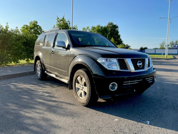 Nissan Pathfinder R51, 7 мест, 2006 г.